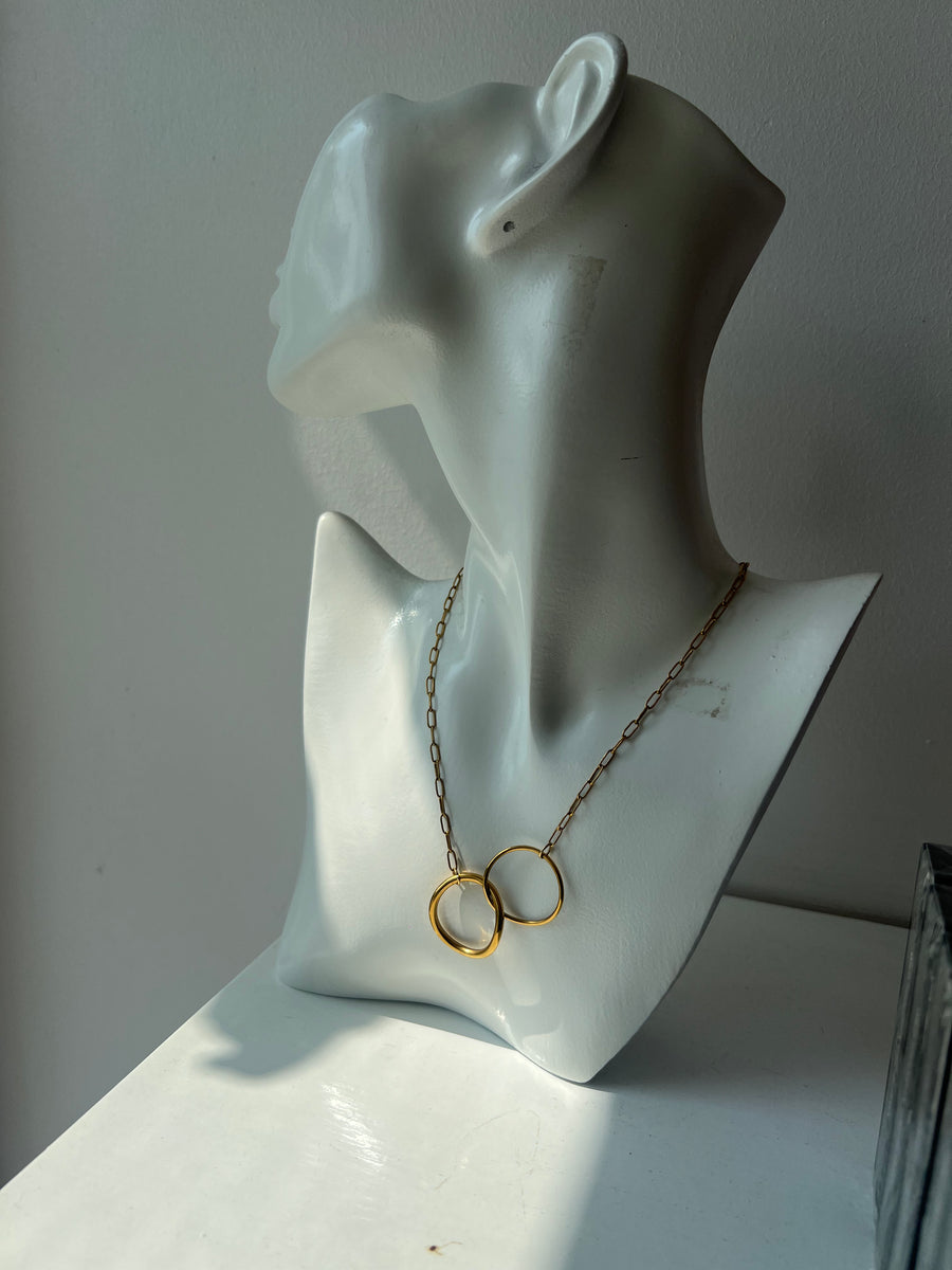Double Link Pendant Gold Necklace
