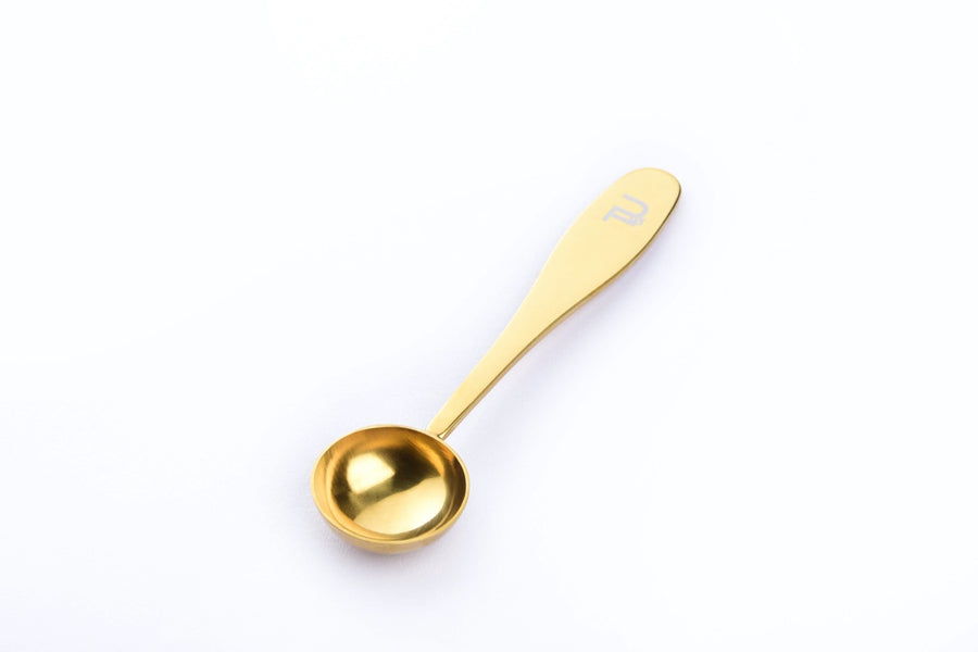 Tana Small Gold Tea Strainer